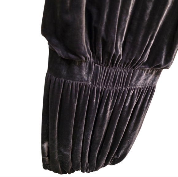 Stefanel Velvet Dress. Size Medium - Picture 3 of 8